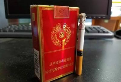 酒与烟的邂逅「宽窄·五粮醇香」