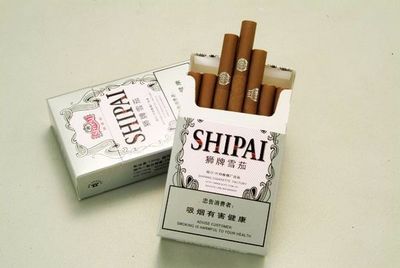 有一种烟纸是咖啡色,挺香的烟是什么烟